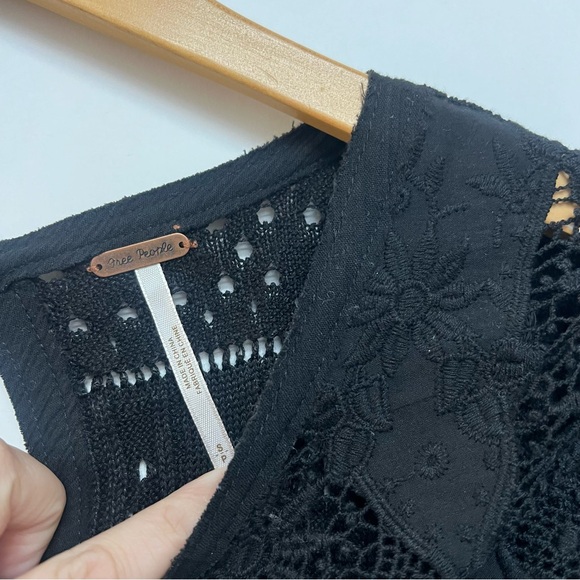 Free People Once Upon A Time Statement Top Black Lace Blouse Shirt Small $148 - Picture 8 of 12